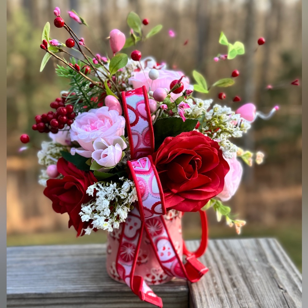Red and Pink Roses Valentine Mug Arrangement